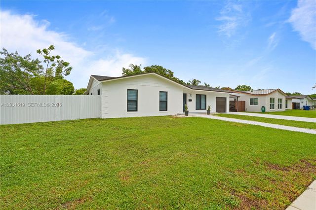 9161 SW 181st Terrace, Palmetto Bay, FL 33157