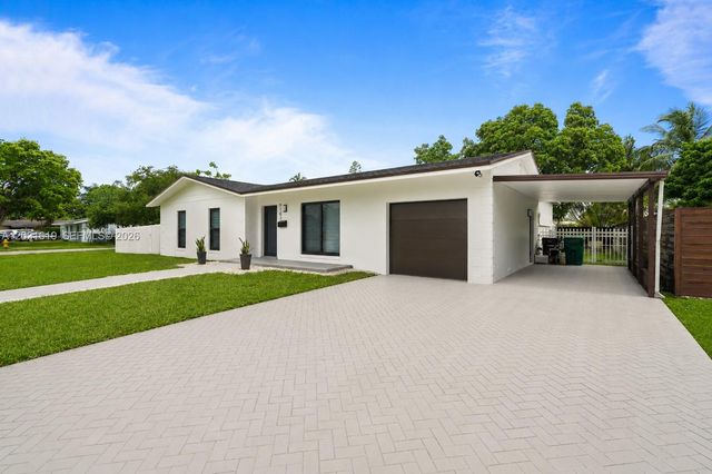 9161 SW 181st Terrace, Palmetto Bay, FL 33157