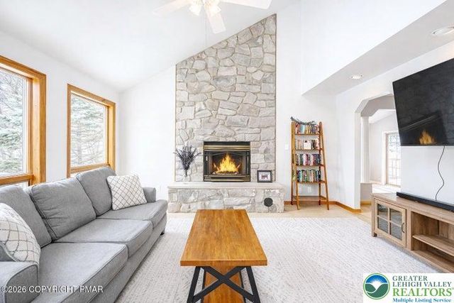 30 Shortridge Road, Penn Forest Twp, PA 18210