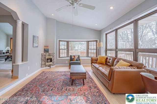 30 Shortridge Road, Penn Forest Twp, PA 18210