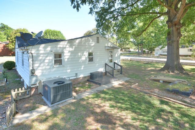600 Trail 3, Burlington, NC 27215