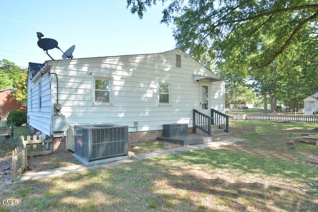 600 Trail 3, Burlington, NC 27215