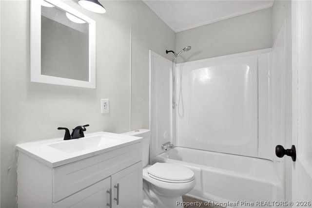 216 Hawthorne Road, Fayetteville, NC 28301