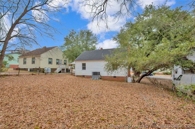 216 Hawthorne Road, Fayetteville, NC 28301