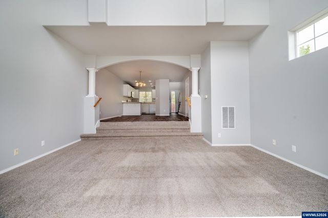 332 Crystal Springs Ln N, Keizer, OR 97303