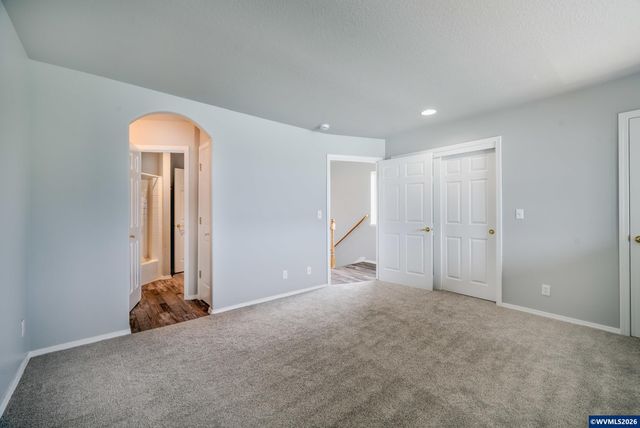 332 Crystal Springs Ln N, Keizer, OR 97303