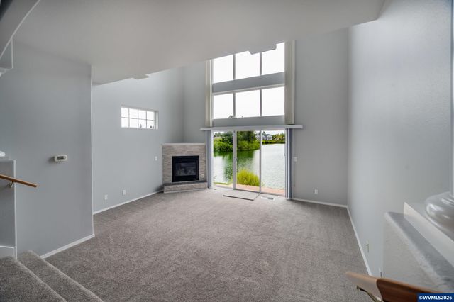 332 Crystal Springs Ln N, Keizer, OR 97303