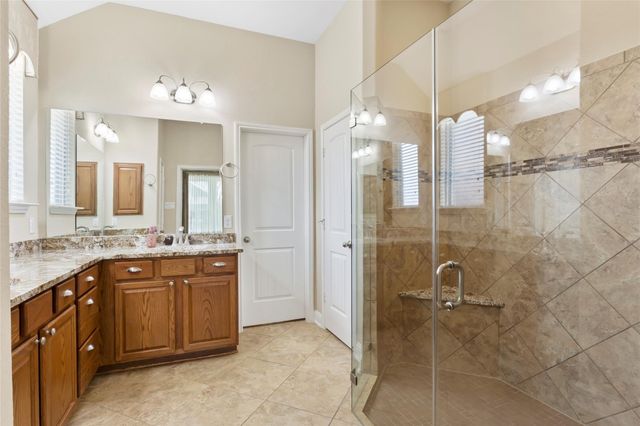 1219 Lazy Springs Lane, Pearland, TX 77581