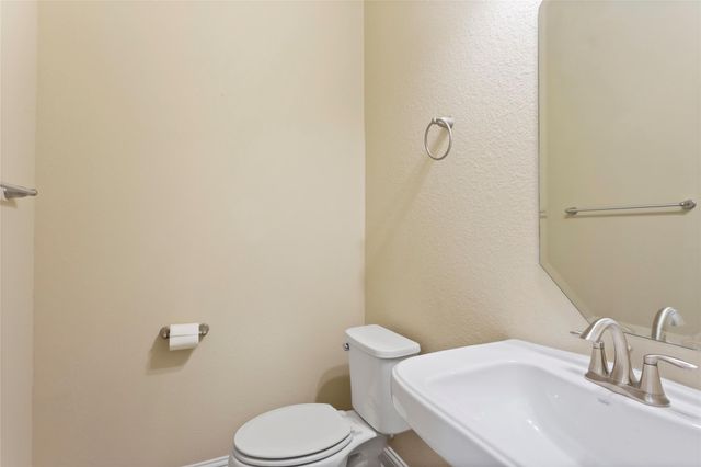 1219 Lazy Springs Lane, Pearland, TX 77581