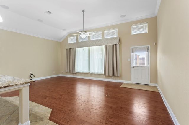 1219 Lazy Springs Lane, Pearland, TX 77581