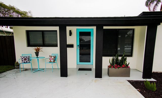 4680 NE 5th Avenue, Oakland Park, FL 33334