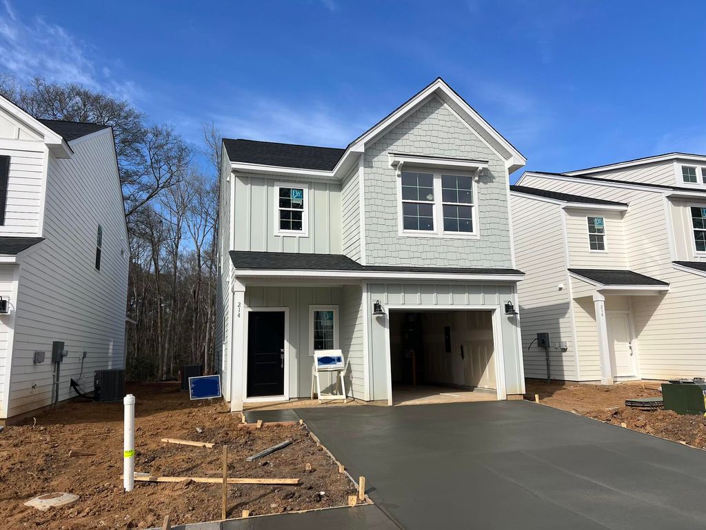 214 Central Creek Drive, Goose Creek, SC 29445