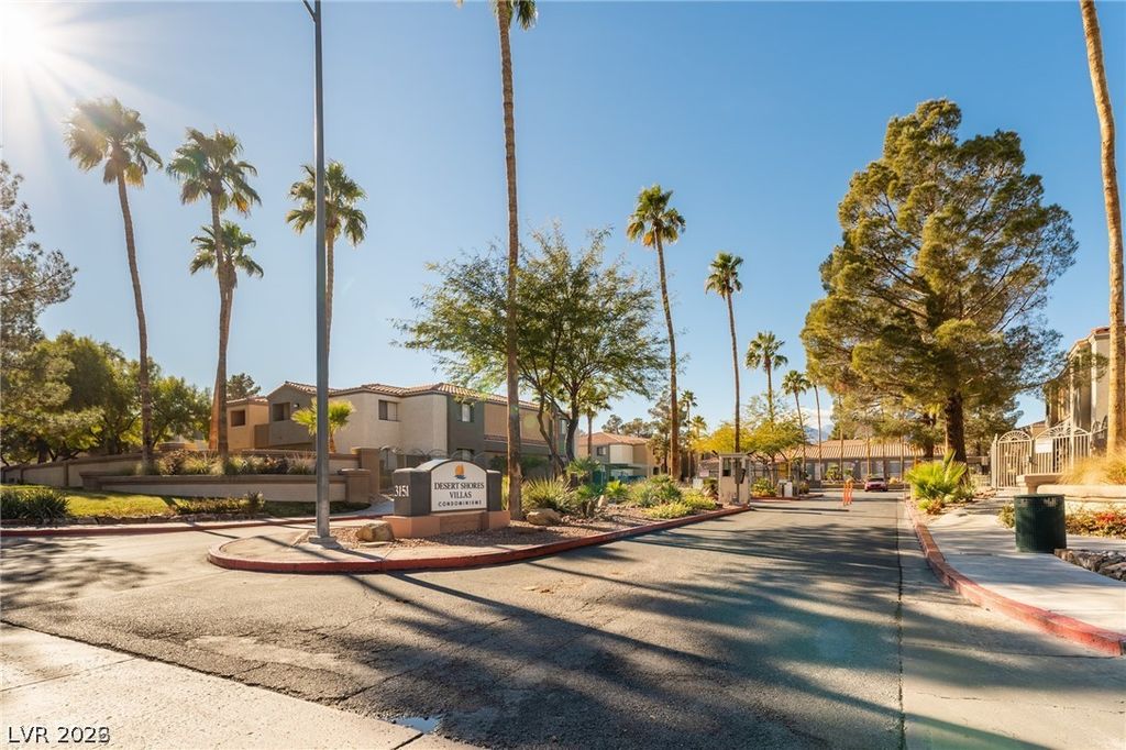 3151 Soaring Gulls Drive 2016, Las Vegas, NV 89128