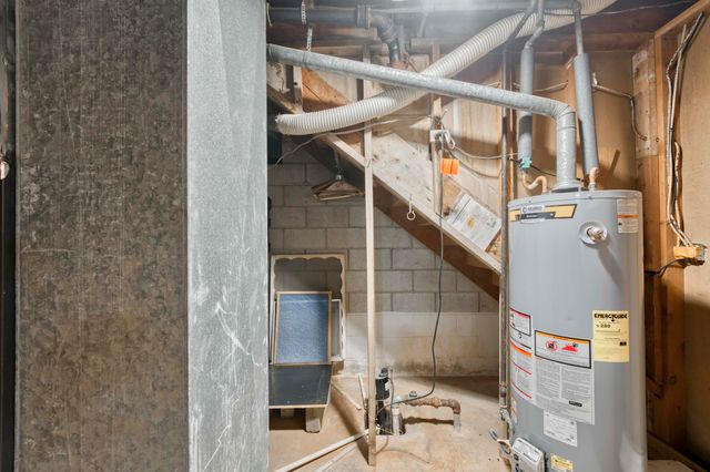 4152 E Cherry Crest Lane, Springfield, MO 65809