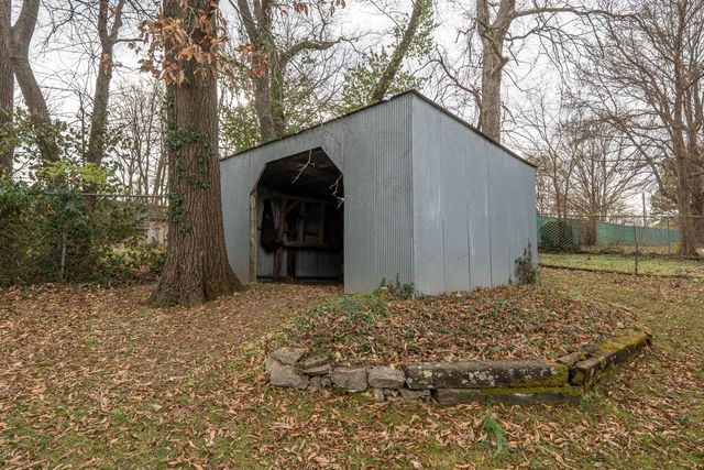 4152 E Cherry Crest Lane, Springfield, MO 65809