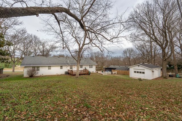 4152 E Cherry Crest Lane, Springfield, MO 65809