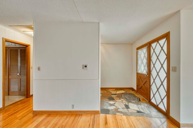 4152 E Cherry Crest Lane, Springfield, MO 65809