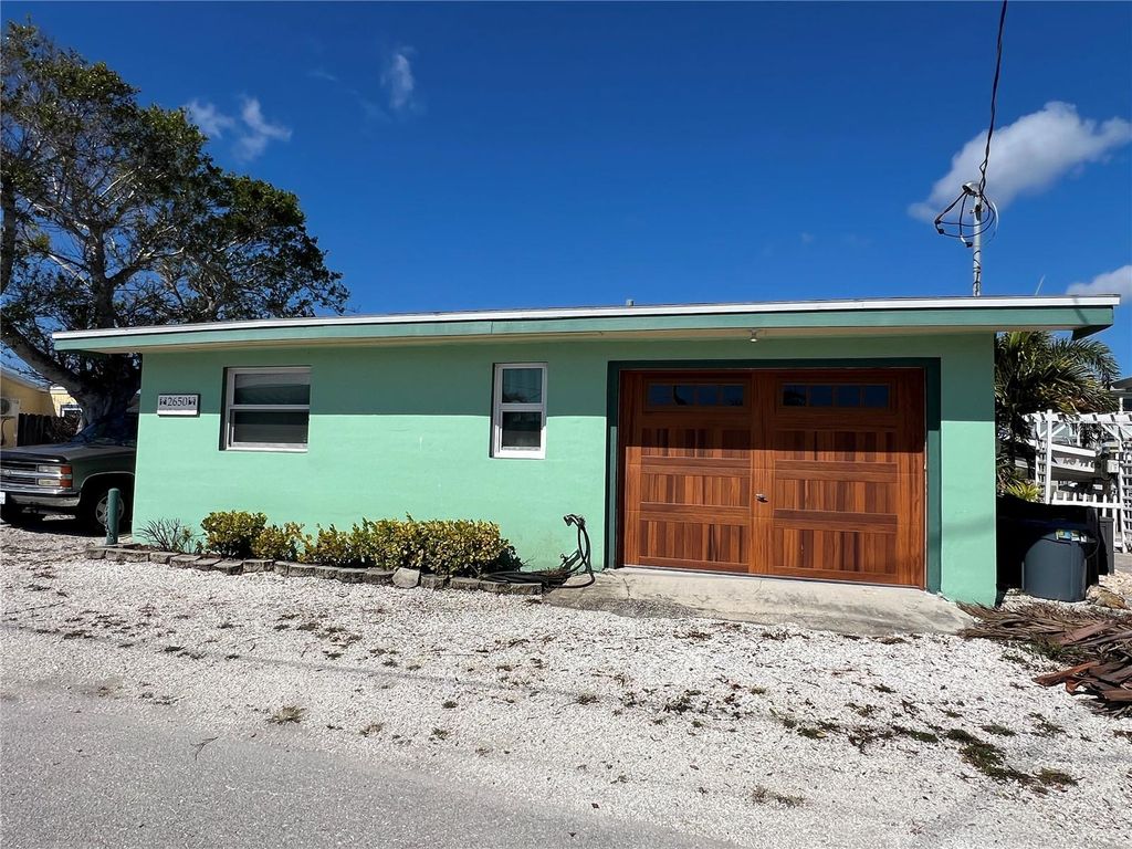 Image 45 of property listing at 2650 COCO PLUM DRIVE, Matlacha, FL 33993