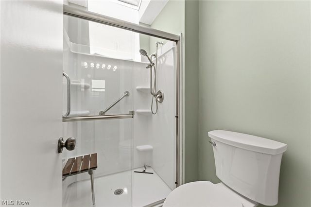 18101 Fern Canyon Drive, Strongsville, OH 44136
