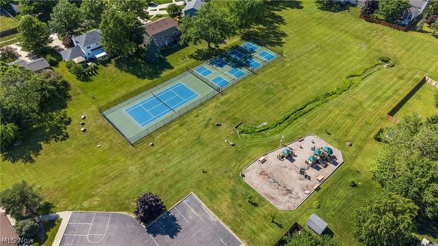 18101 Fern Canyon Drive, Strongsville, OH 44136