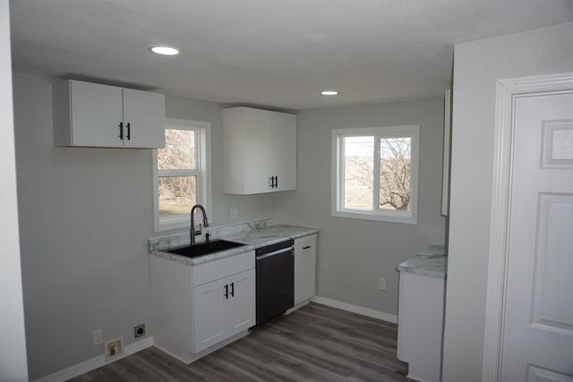 1215 3rd Avenue, Ackley, IA 50601