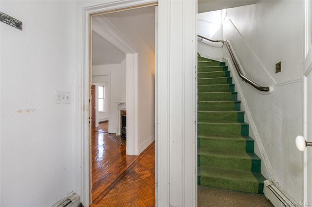 146-11 35th Avenue, Flushing, NY 11354