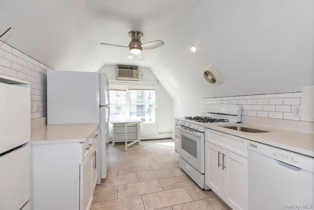 146-11 35th Avenue, Flushing, NY 11354