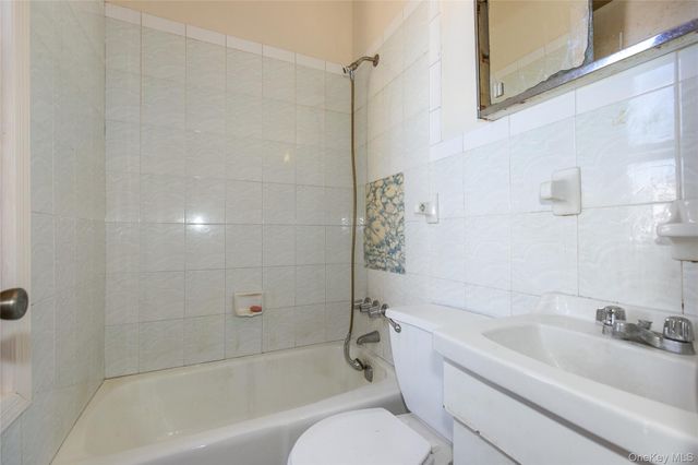 146-11 35th Avenue, Flushing, NY 11354