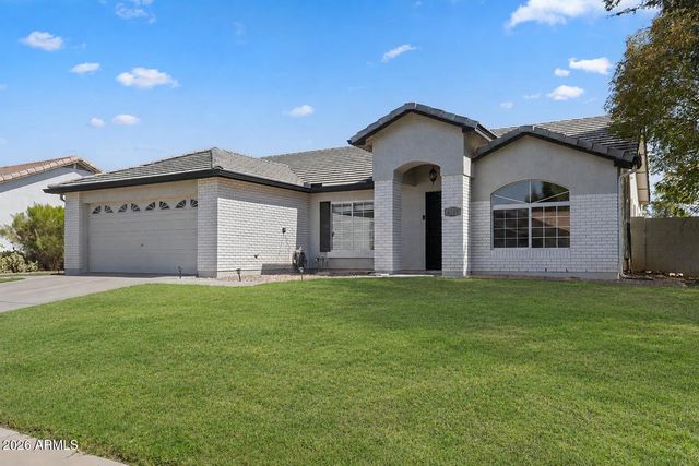3761 E THORNTON Avenue, Gilbert, AZ 85297