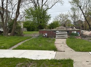230 Church Street, Highland Park, MI 48203