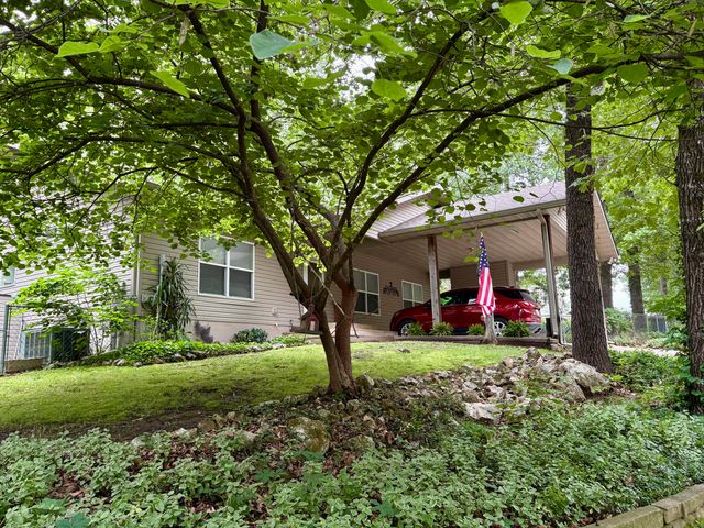 32180 S 627 Road, Grove, OK 74344