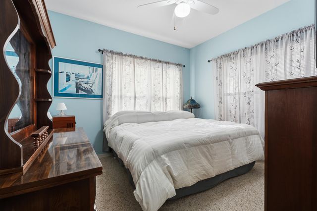 32180 S 627 Road, Grove, OK 74344