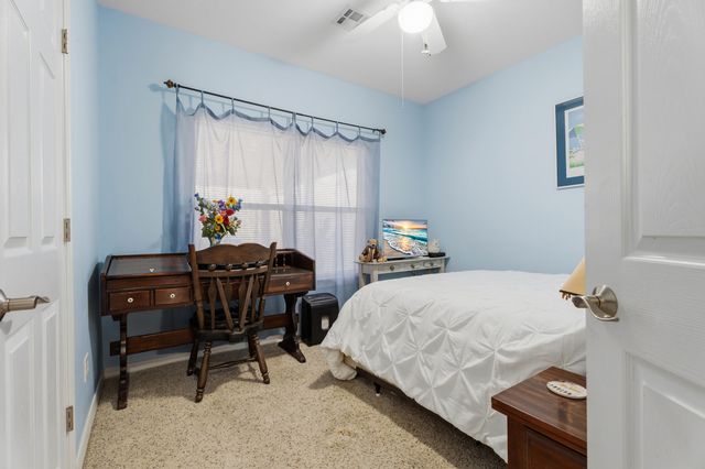 32180 S 627 Road, Grove, OK 74344