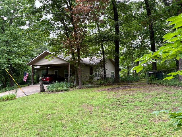 32180 S 627 Road, Grove, OK 74344