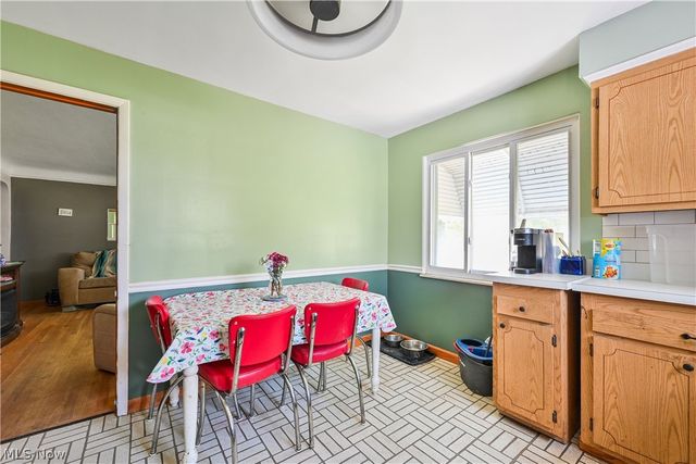 5905 Stearns Road, North Olmsted, OH 44070