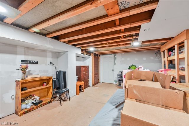 5905 Stearns Road, North Olmsted, OH 44070