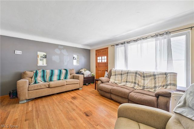 5905 Stearns Road, North Olmsted, OH 44070