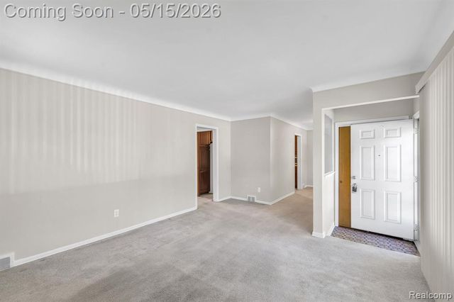 8610 N Evangeline Street, Dearborn Heights, MI 48127