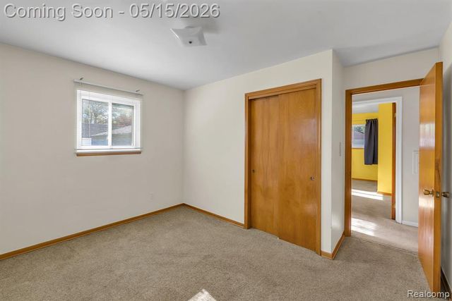 8610 N Evangeline Street, Dearborn Heights, MI 48127