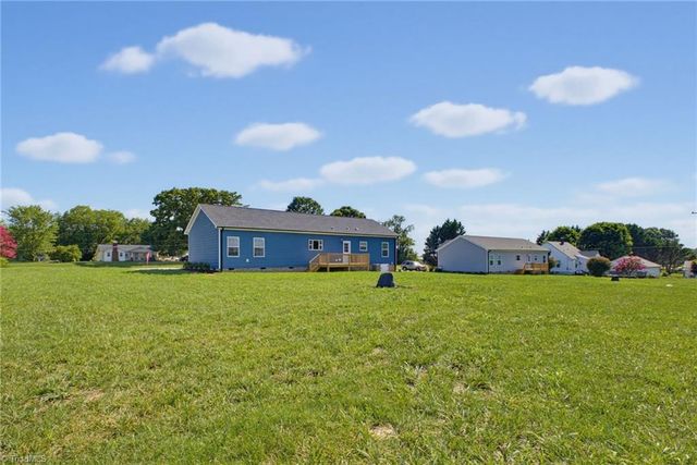 4727 NC Highway 67, Boonville, NC 27011