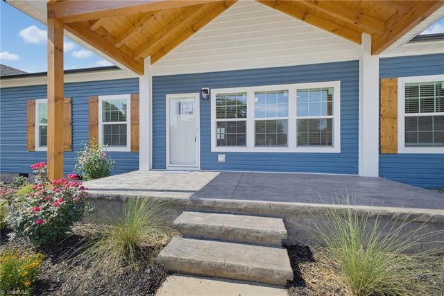 4727 NC Highway 67, Boonville, NC 27011
