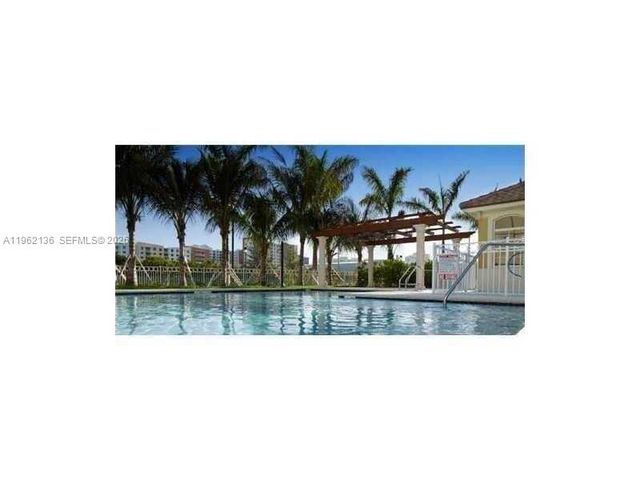 18402 NE 27 Court 124, Aventura, FL 33160