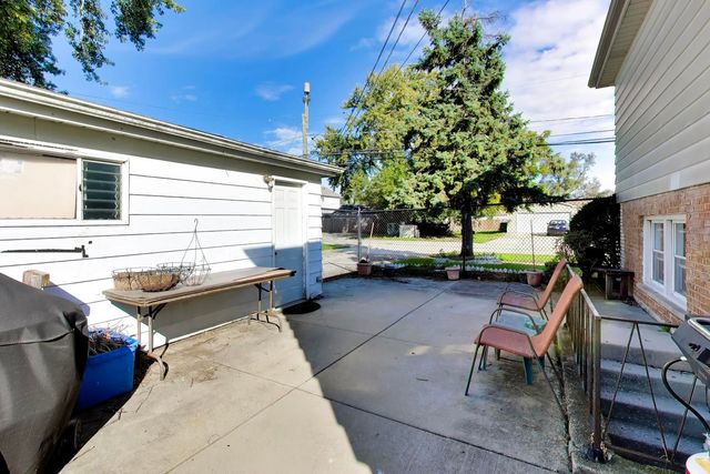 8500 S Laramie Avenue, Burbank, IL 60459