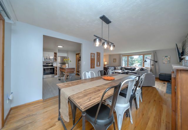 2427 E 40th Ave, Spokane, WA 99223