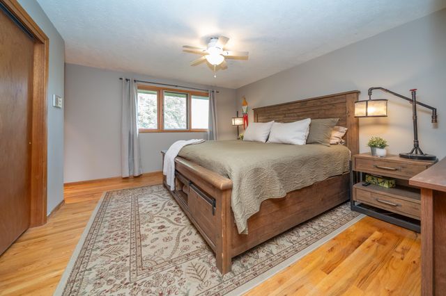 2427 E 40th Ave, Spokane, WA 99223