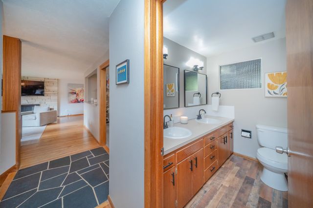 2427 E 40th Ave, Spokane, WA 99223