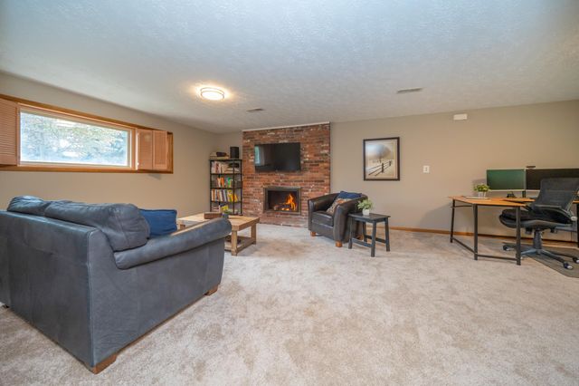 2427 E 40th Ave, Spokane, WA 99223