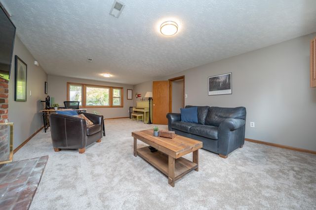 2427 E 40th Ave, Spokane, WA 99223