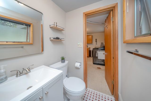 2427 E 40th Ave, Spokane, WA 99223