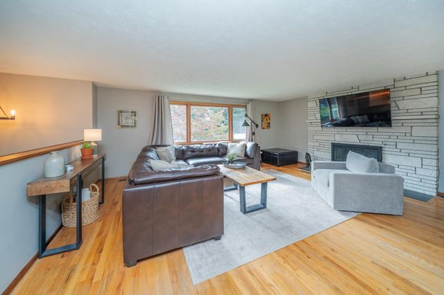 2427 E 40th Ave, Spokane, WA 99223